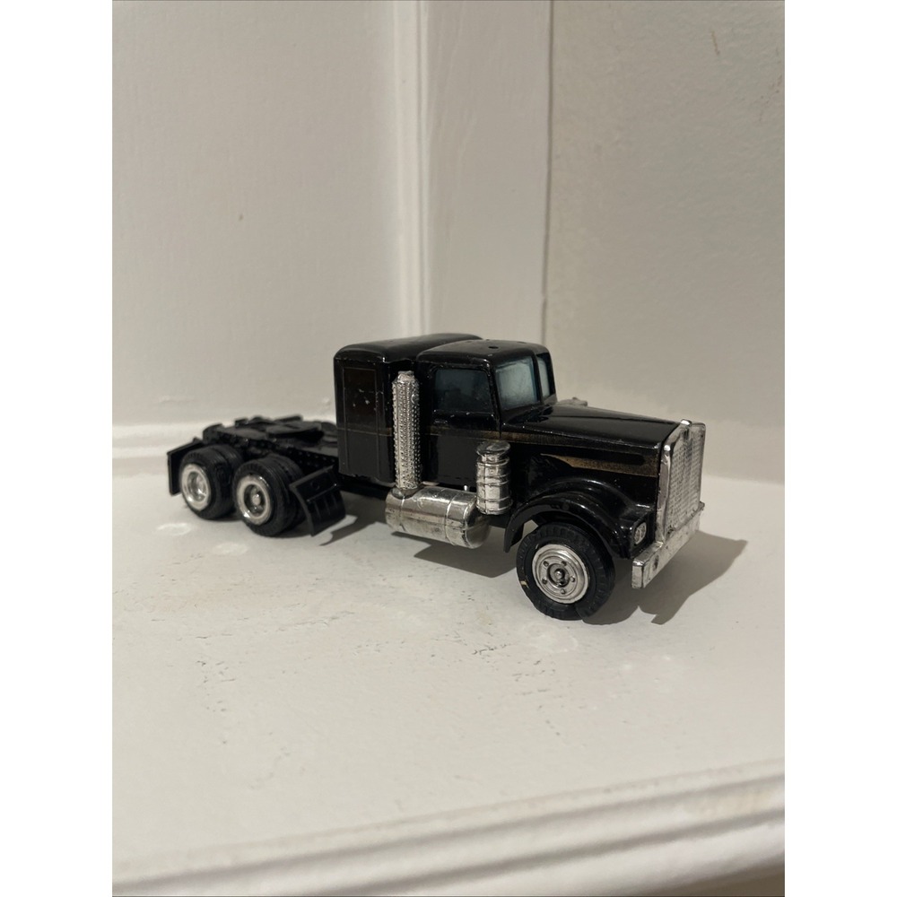 Unbranded Vintage 1980s Black Kenworth Semi 6" Length Toy Made In Hong Kong